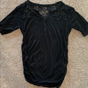 🤰🏻Motherhood Maternity Black Lace Top